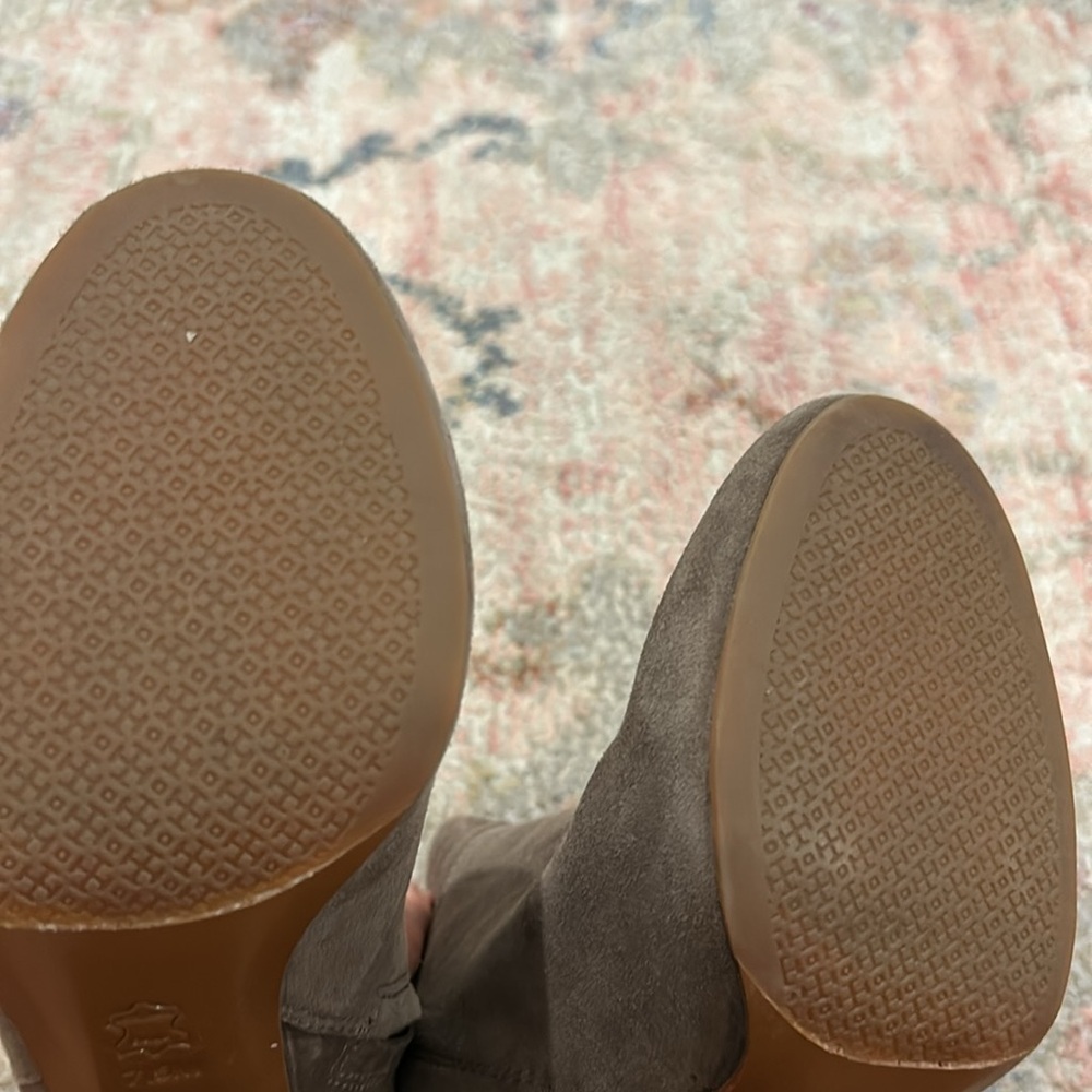 Tory Burch Fulton Booties Boot Ankle Suede Leather Stacked Block Heel Womens 7.5 - Picture 7 of 8